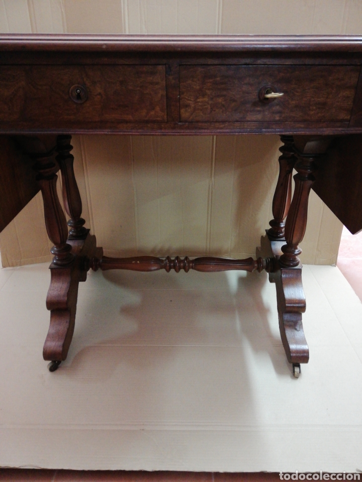 Antig&uuml;edades: Mesa restaurada con alas - Foto 3