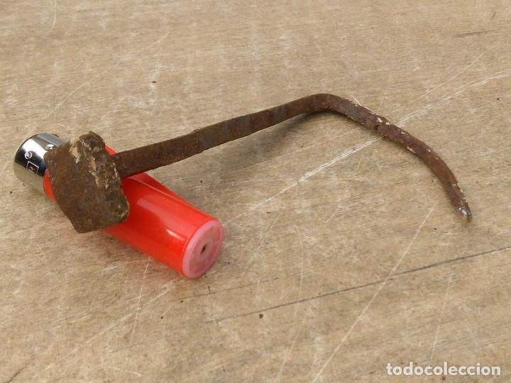 Antig&uuml;edades: Pareja de clavos de puerta medieval - Foto 4