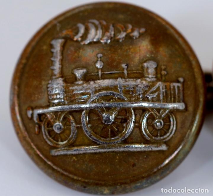Antig&uuml;edades: PAREJA DE GEMELOS DE FERROVIARIO - Foto 3