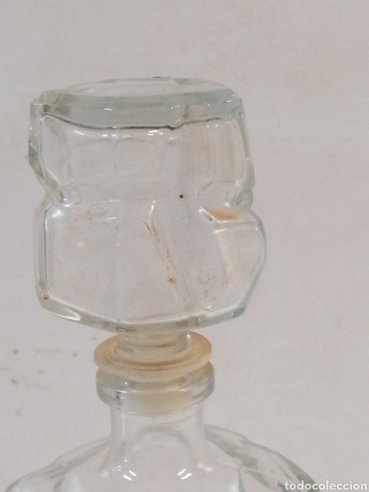 Antig&uuml;edades: Botella licorera - Foto 3