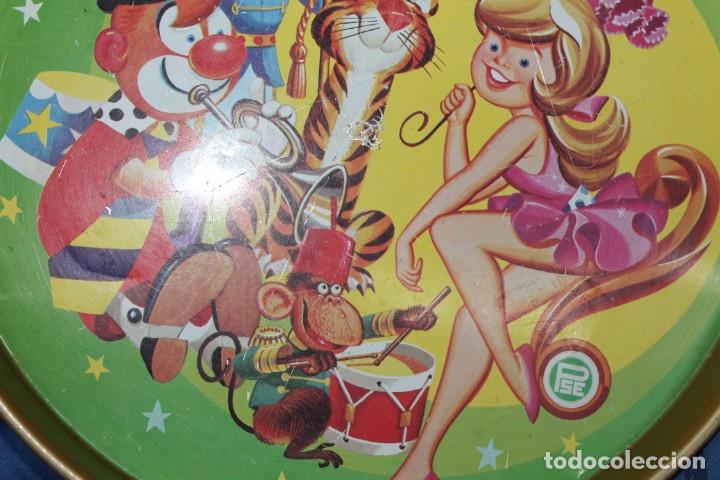 Antig&uuml;edades: antigua bandeja pse ni&ntilde;os circo - Foto 3