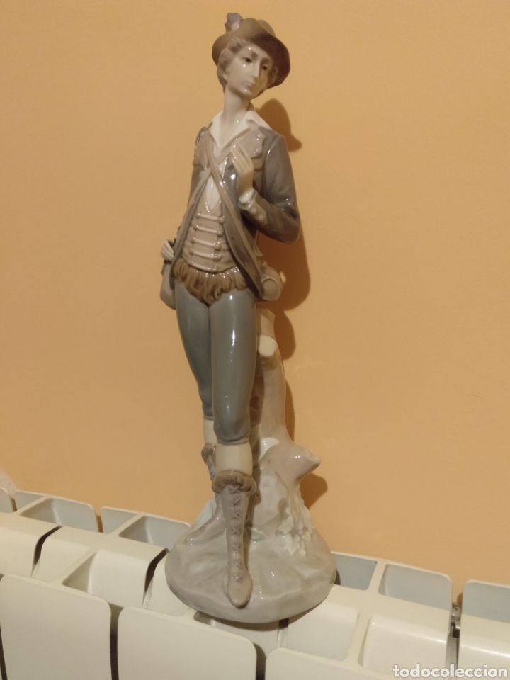 Antig&uuml;edades: Figura Lladr&oacute; - Foto 1