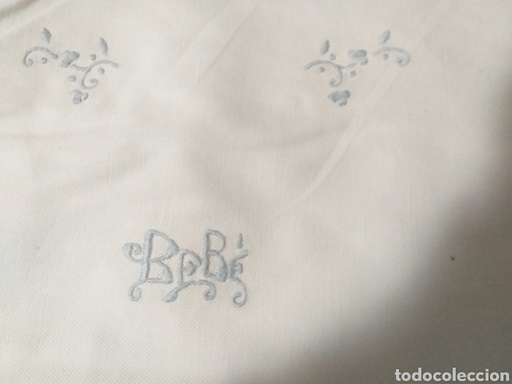Antig&uuml;edades: 3 fundas de almohada de beb&eacute; bordadas - Foto 4