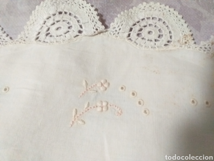 Antig&uuml;edades: 3 fundas de almohada de beb&eacute; bordadas - Foto 8
