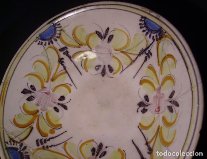 Antig&uuml;edades: ROTUNDO PLATO &ndash; CUENCO DE TALAVERA XIX - Foto 5