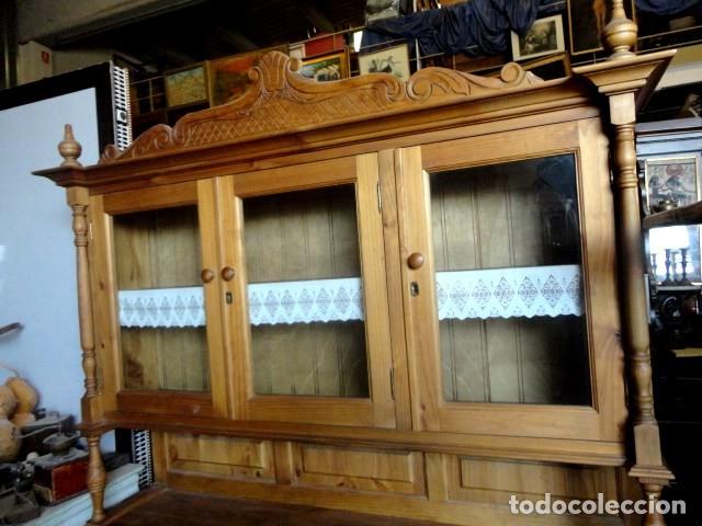 Antig&uuml;edades: Aparador rustico, pino encerado - Foto 3