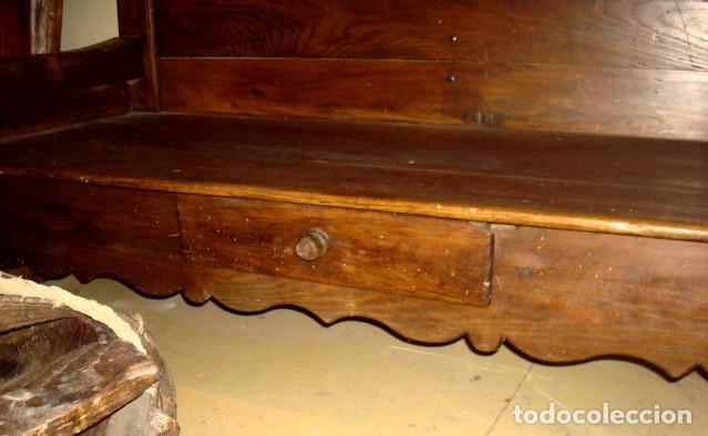 Antig&uuml;edades: Banco rustico antiguo con 1 cajon SXiX - Foto 3