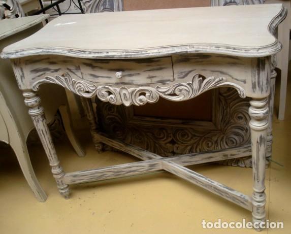 Antig&uuml;edades: Consola tallada en blanco y desgastes - Foto 1
