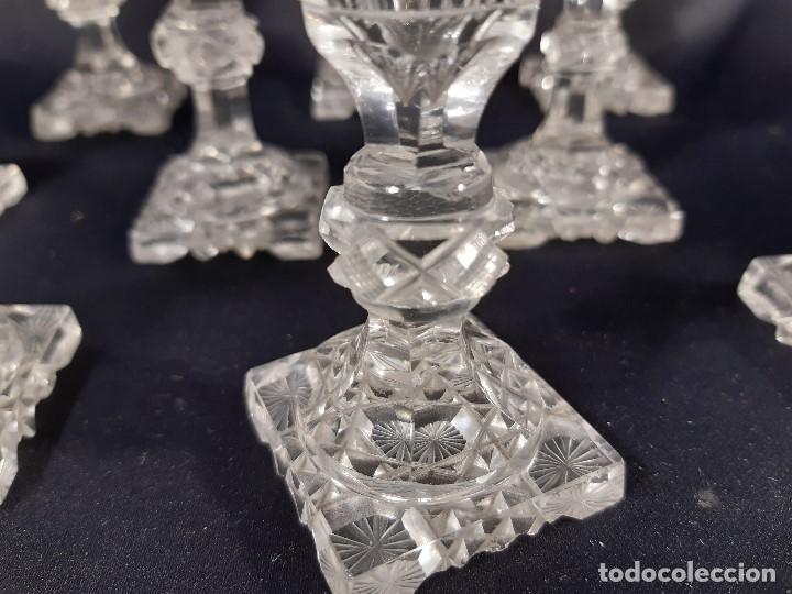 Antigüedades: 9 copas. Cristal tallado. Baccarat. Siglo XIX-XX. - Foto 12 - 197138061