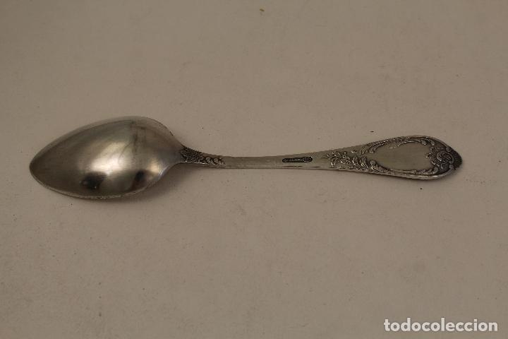 Antig&uuml;edades: cuchara en plata de ley punzonada - Foto 2