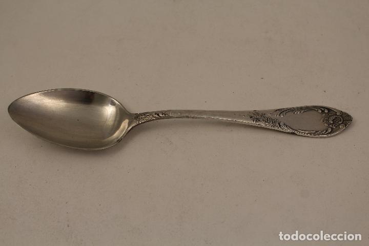 Antig&uuml;edades: cuchara en plata de ley punzonada - Foto 3