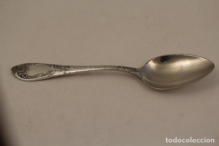 Antig&uuml;edades: cuchara en plata de ley punzonada - Foto 4