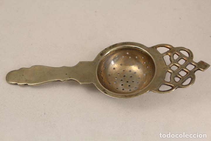 Antig&uuml;edades: colardor de t&eacute; plateado - Foto 4