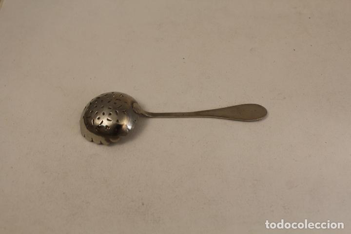 Antig&uuml;edades: cuchara colador de t&eacute; plateada - Foto 4