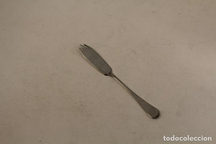 Antig&uuml;edades: pala tenedor con plata de ley punzonada epns - Foto 5