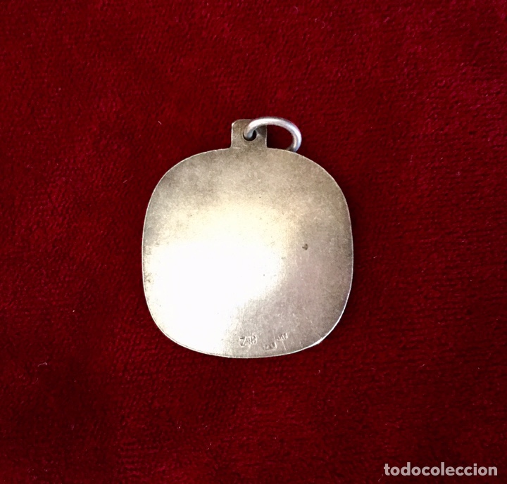 Antig&uuml;edades: Medalla religiosa - Foto 2