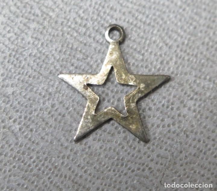 Antig&uuml;edades: COLGANTE DE ESTRELLA. PLATA - Foto 1