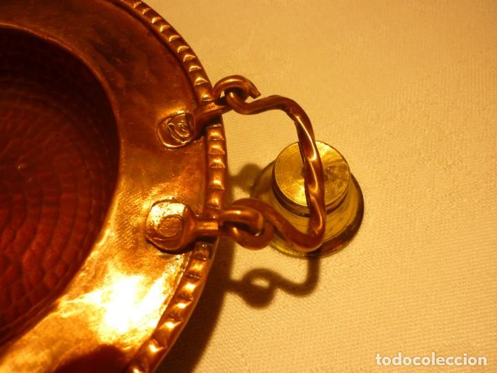 Antig&uuml;edades: BRASERO DE LATON CON ASAS DE LATON . - Foto 3