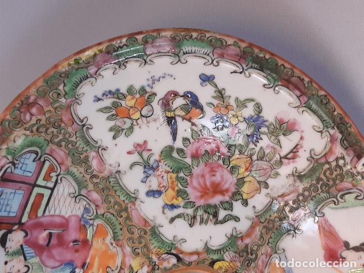 Antigüedades: Bandeja fuente. Porcelana. Cantón. China. Siglo XIX. - Foto 4 - 197358540