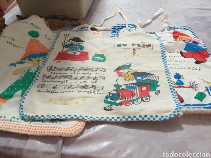 Antig&uuml;edades: Baberos a&ntilde;os 60 - Foto 1