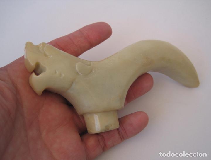 Antig&uuml;edades: Mango para baston de jade verde lima, Cabeza de Dragon - Foto 4