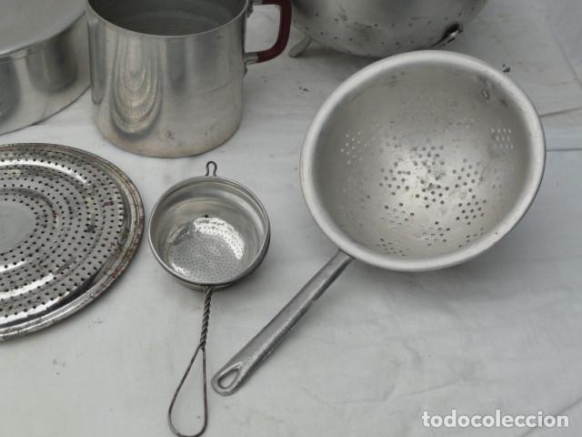 Antig&uuml;edades: CONJUNTO BATERIA DE COCINA DE ALUMINIO. - Foto 2