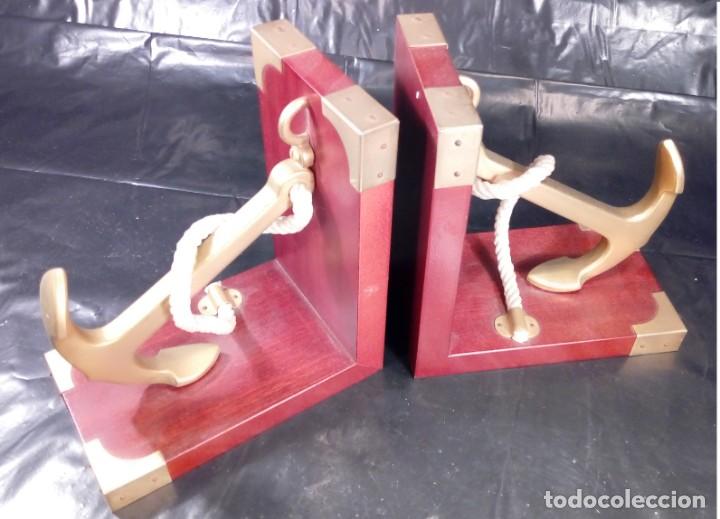 Antig&uuml;edades: PAREJA DE APOYALIBROS DISE&Ntilde;O ANCLAS. MADERA Y BRONCE. SEGUNDO TERCIO DEL S. XX.