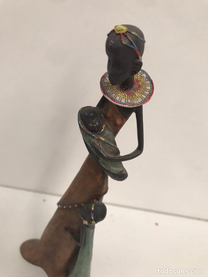Antig&uuml;edades: Figura africana - Foto 2