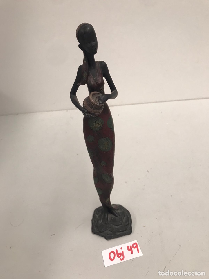 Antig&uuml;edades: Figura africana - Foto 1