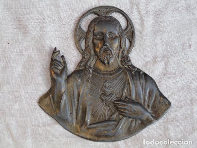 Antig&uuml;edades: SAGRADO CORAZ&Oacute;N DE METAL. - Foto 1