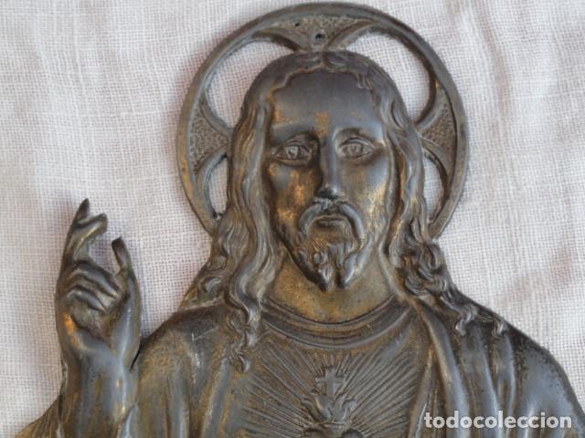 Antig&uuml;edades: SAGRADO CORAZ&Oacute;N DE METAL. - Foto 2