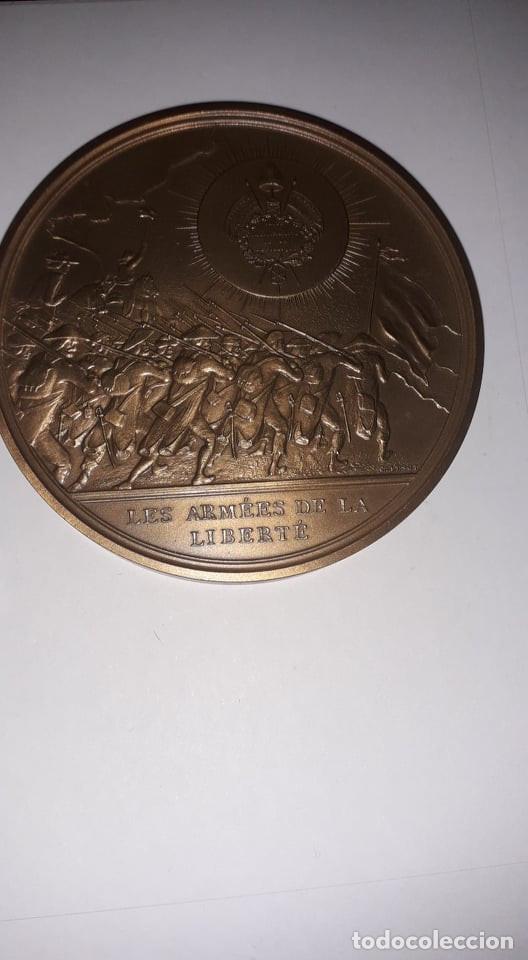 Antig&uuml;edades: Medalla Francesa - Foto 2