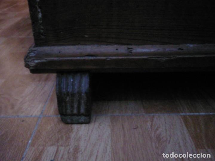 Antig&uuml;edades: Ba&uacute;l o arca principios  1.900. - Foto 4