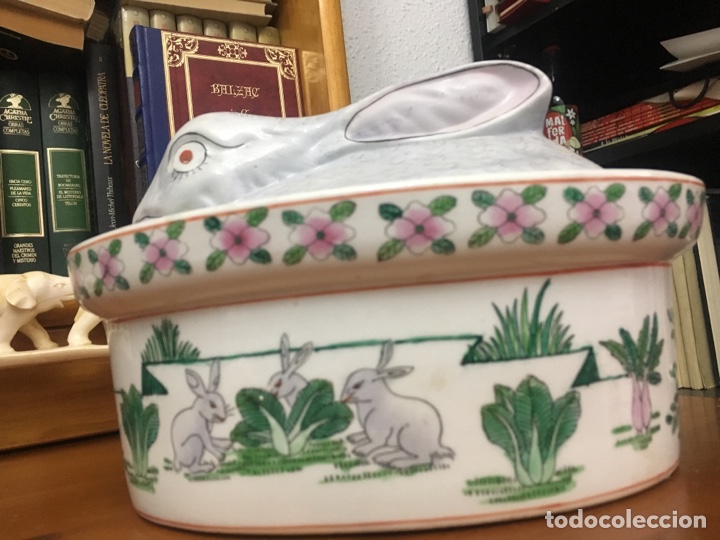 Antig&uuml;edades: Sopera porcelana conejo y coles - Foto 3