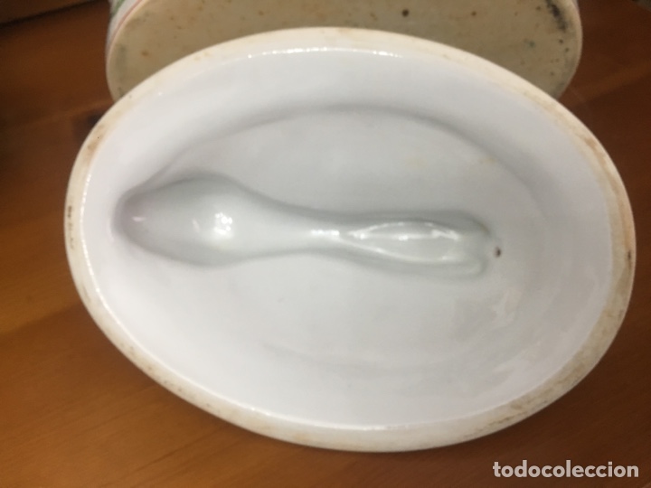 Antig&uuml;edades: Sopera porcelana conejo y coles - Foto 6