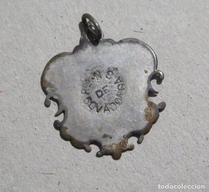 Antig&uuml;edades: MEDALLA NA. SRA. DE COVADONGA. PLATA - Foto 2