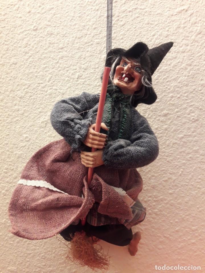 Antig&uuml;edades: BRUJA PARA COLGAR MEDIDA APROXIMADA 38CM - Foto 1