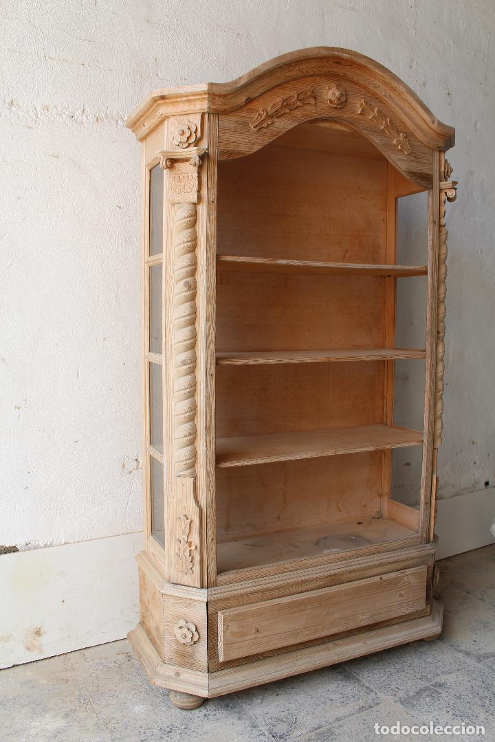 Antig&uuml;edades: vitrina de madera para restaurar - Foto 10