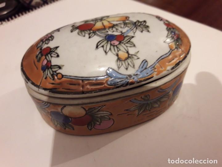 Antig&uuml;edades: Caja porcelana - Foto 1