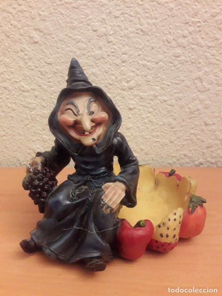 Antig&uuml;edades: BRUJA FRUTERA MEDIDA APROXIMADA 14CM - Foto 1