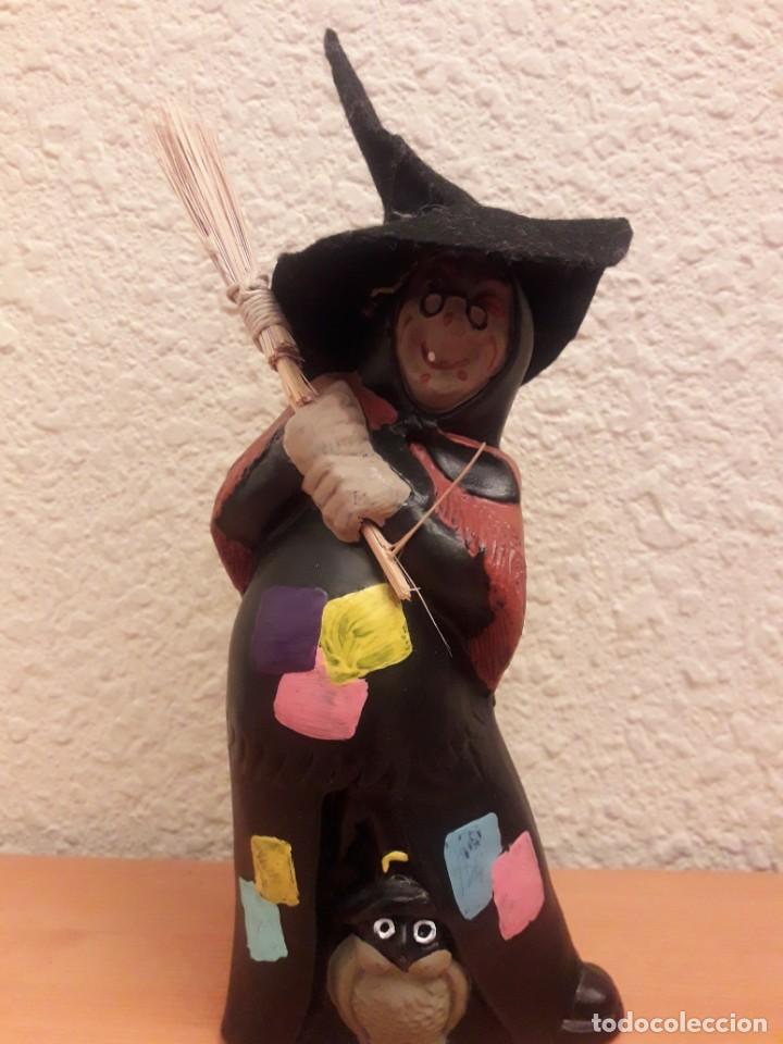 Antig&uuml;edades: BRUJA MEDIDA APROXIMADA 21CM - Foto 1