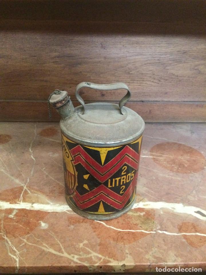 Antig&uuml;edades: Aceitera - Foto 1