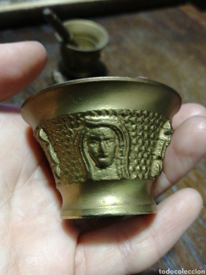 Antig&uuml;edades: Tres almirez de bronce. - Foto 5