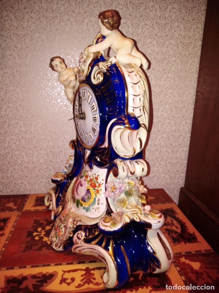 Antig&uuml;edades: Reloj de porcelana - Foto 6