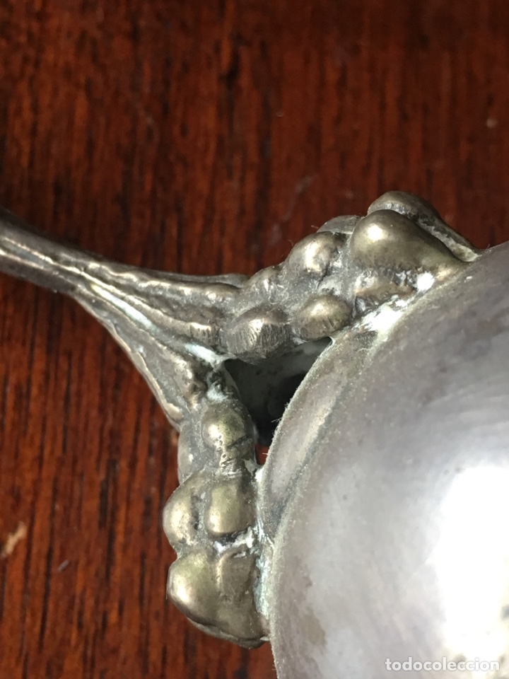 Antig&uuml;edades: Campana de plata maciza decorada - Foto 4