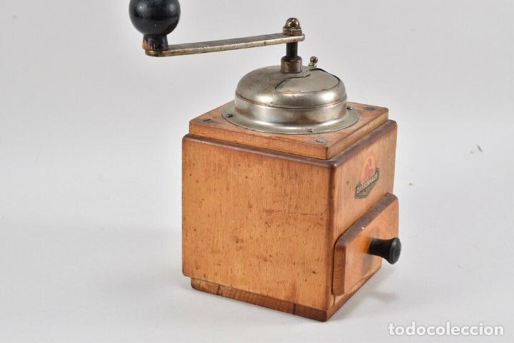 Oggetti Antichi: ANTIGUO MOLINILLO CAF&Eacute; MADERA ALEMANIA A&Ntilde;OS 30 23x12x12 cm 62,00EUR.