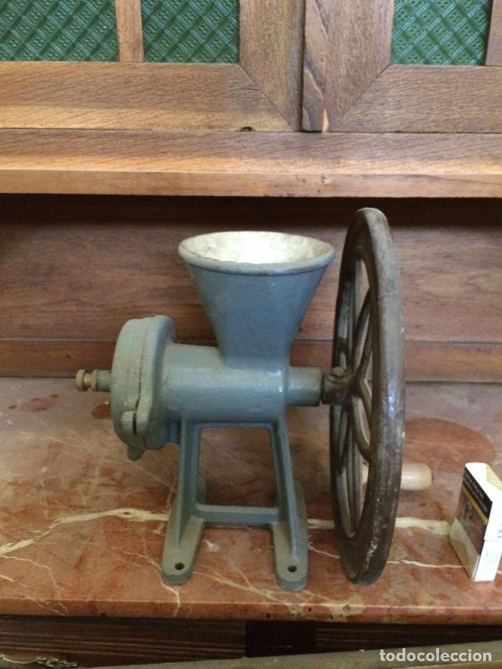 Antig&uuml;edades: MAQUINA MATANZA - Foto 1