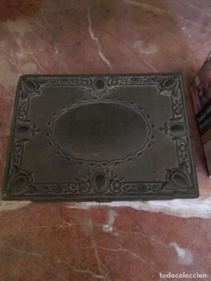 Antig&uuml;edades: MUY ANTIGUA - Foto 1