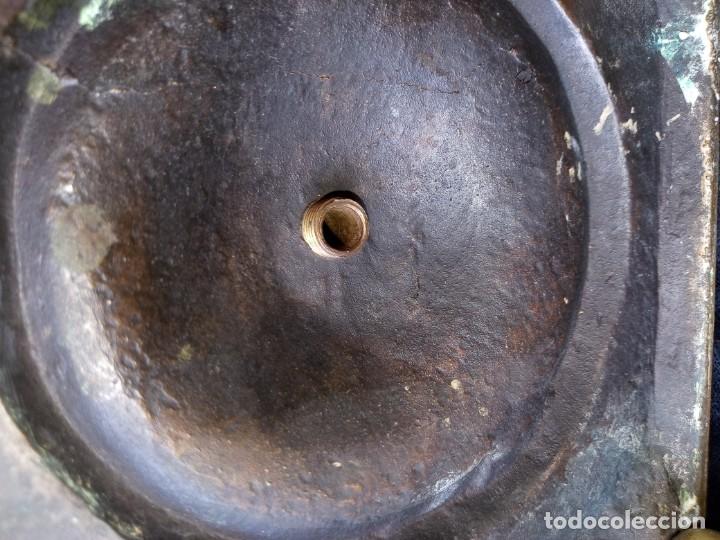 Antig&uuml;edades: Antigua palmatoria de bronce - Foto 2