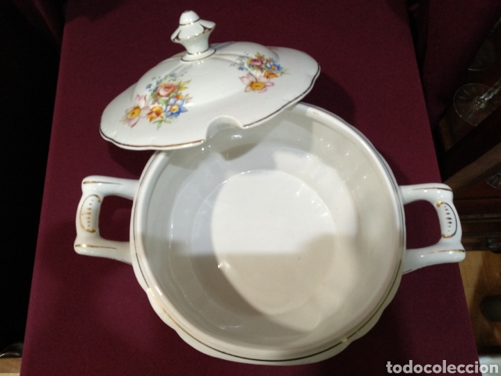 Antig&uuml;edades: Sopera de porcelana IT Santander - Foto 4
